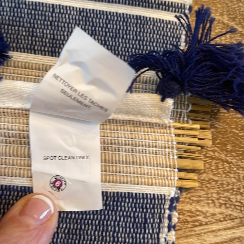 Pier One Nappron Placemats /Set 10/ Navy cream & white/roll up/ bamboo & fabric